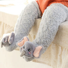 Laden Sie das Bild in den Galerie-Viewer, Flauschige Wintersocken für Babys
