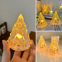 Laden Sie das Bild in den Galerie-Viewer, 🎄Mini LED Kristall Weihnachtsbaum Nachtlicht

