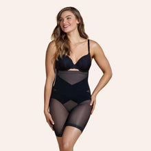 Laden Sie das Bild in den Galerie-Viewer, Nahtloses bauchhebendes kolbenhebendes körperformendes Höschen mit hoher Taille
